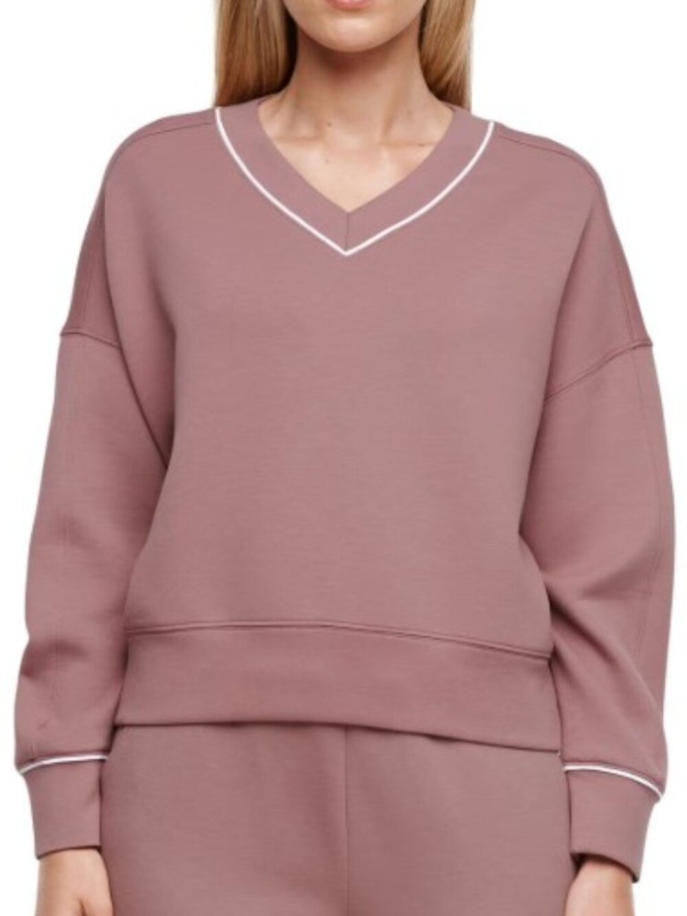 Express Women's V-Neck Pullover Sweatshirt In Mauve